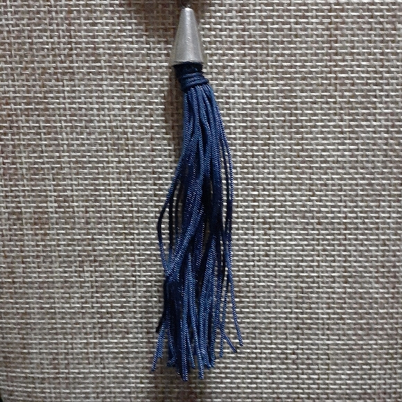 CHRISTOPHER  &  BANKS - Picture 4 of 4